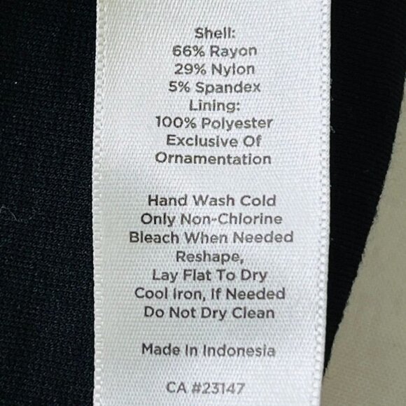 Talbots Polka Dot Dress Size 8P Black, Sleeveless, Knee Length, Round Neck - Picture 8 of 8